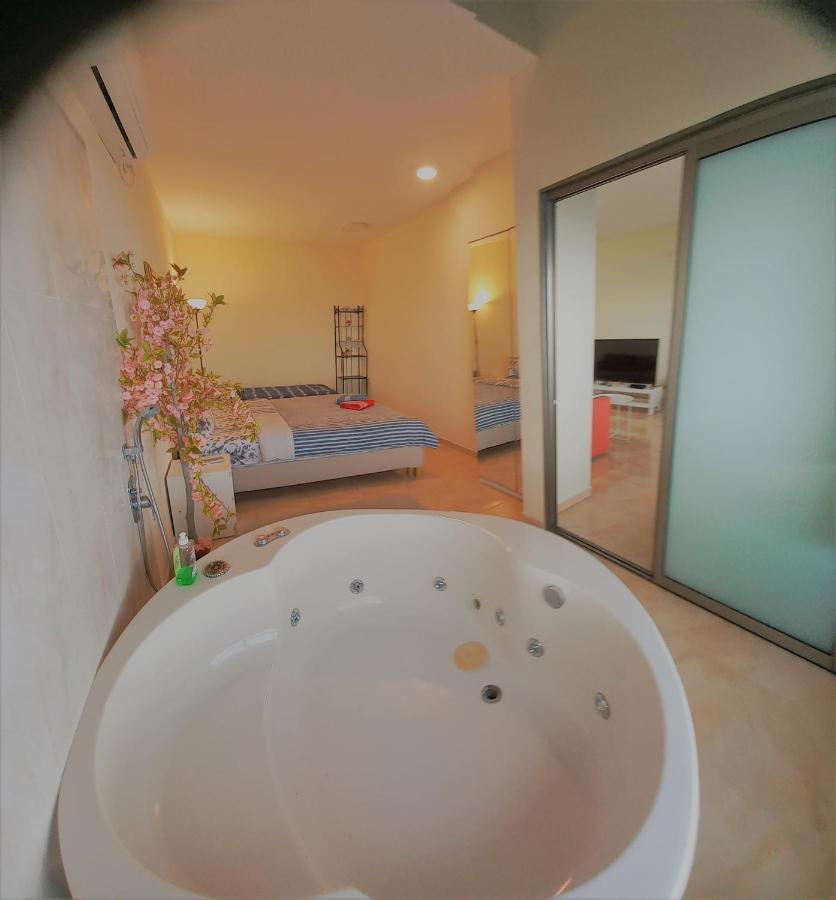 Panorama Bay View 3 Room 海法 外观 照片